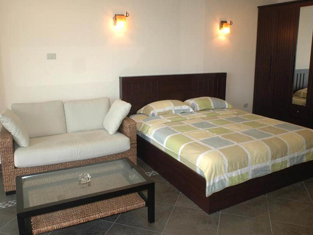 View Talay 5C Apartment Pattaya Exterior photo